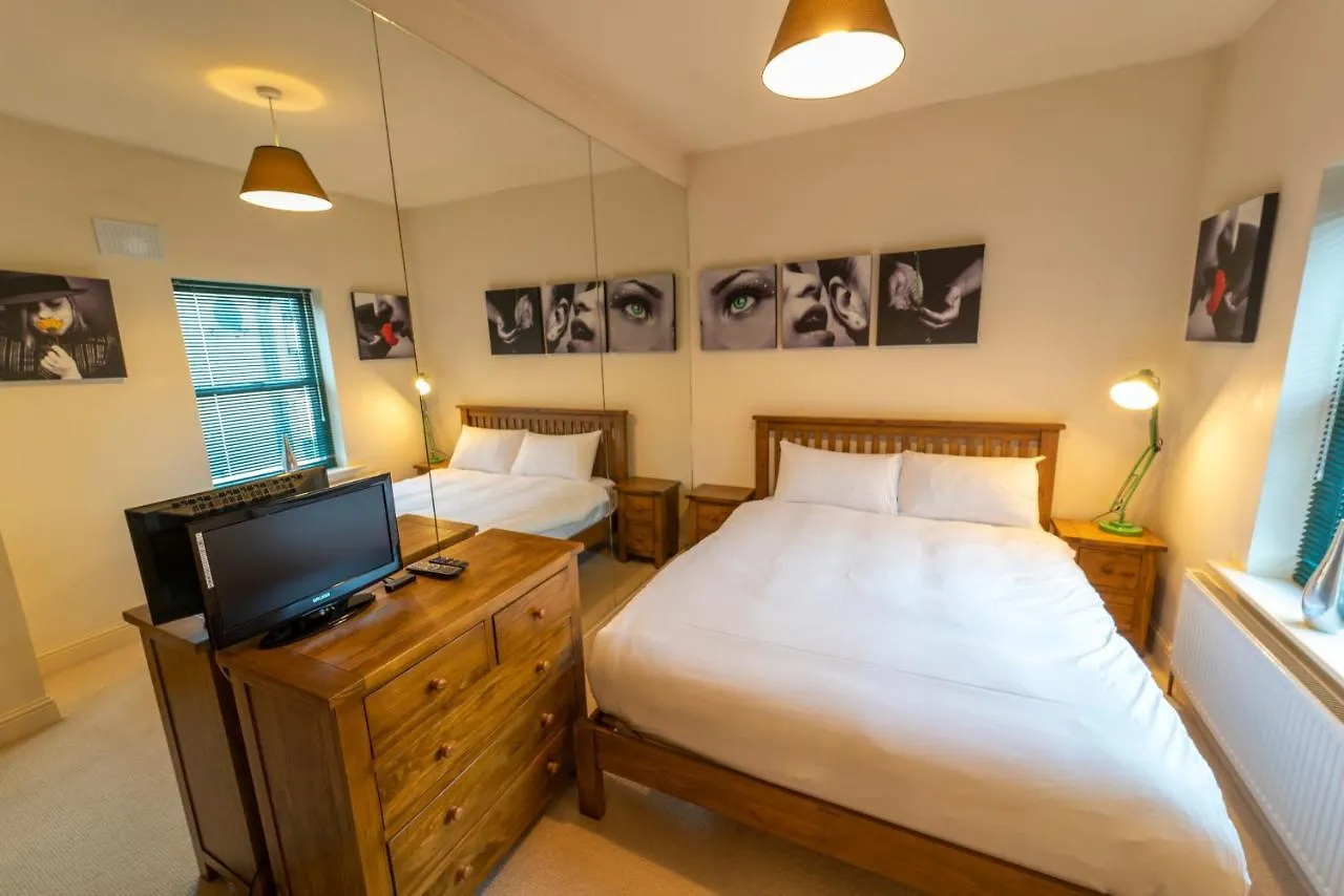 Stylish, Spacious 3 Bedroom Townhouse Galway Ireland
